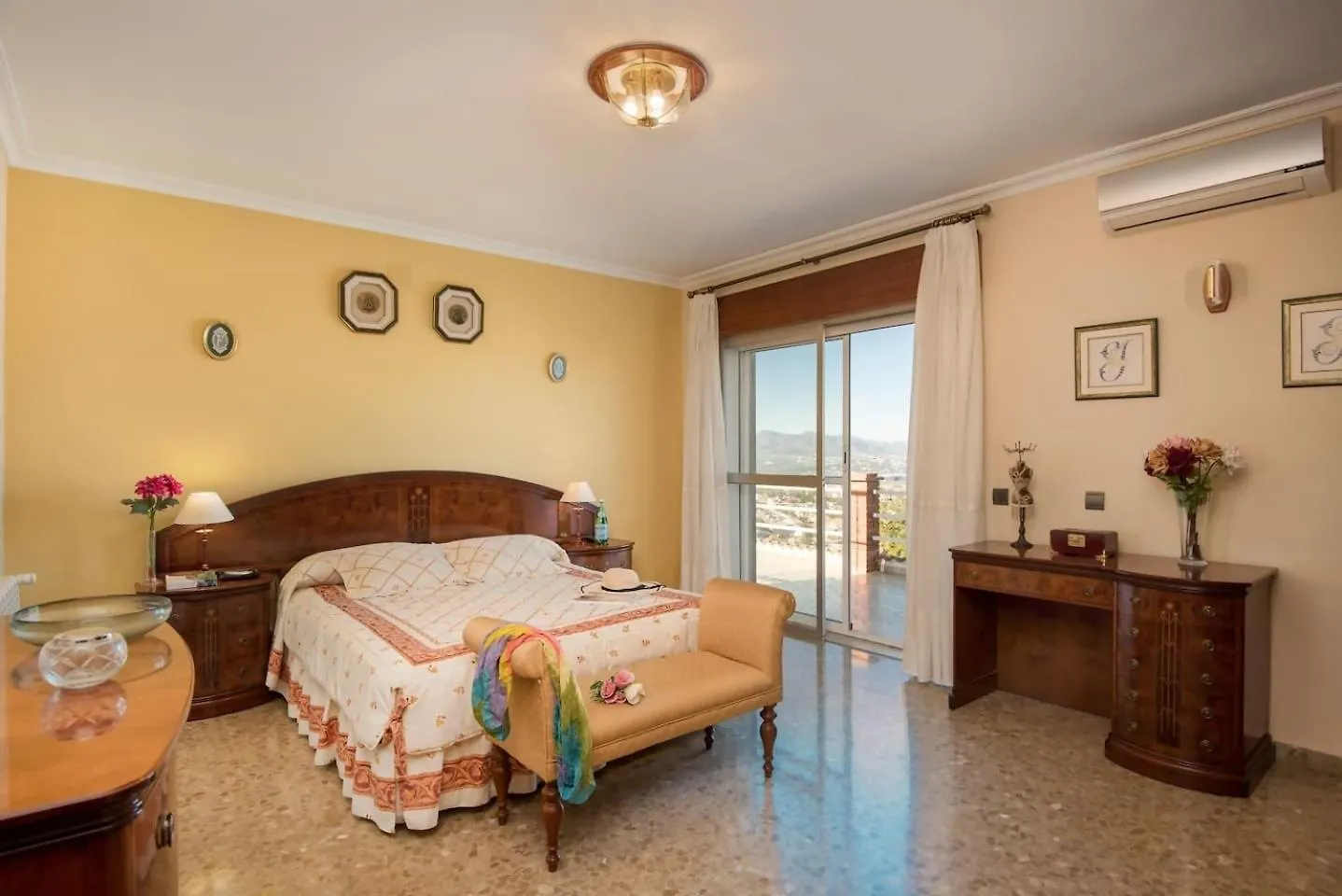 Villa Peralta, Heated And Private Pool ,Near Beach And Golf ! Alhaurin de la Torre Spain