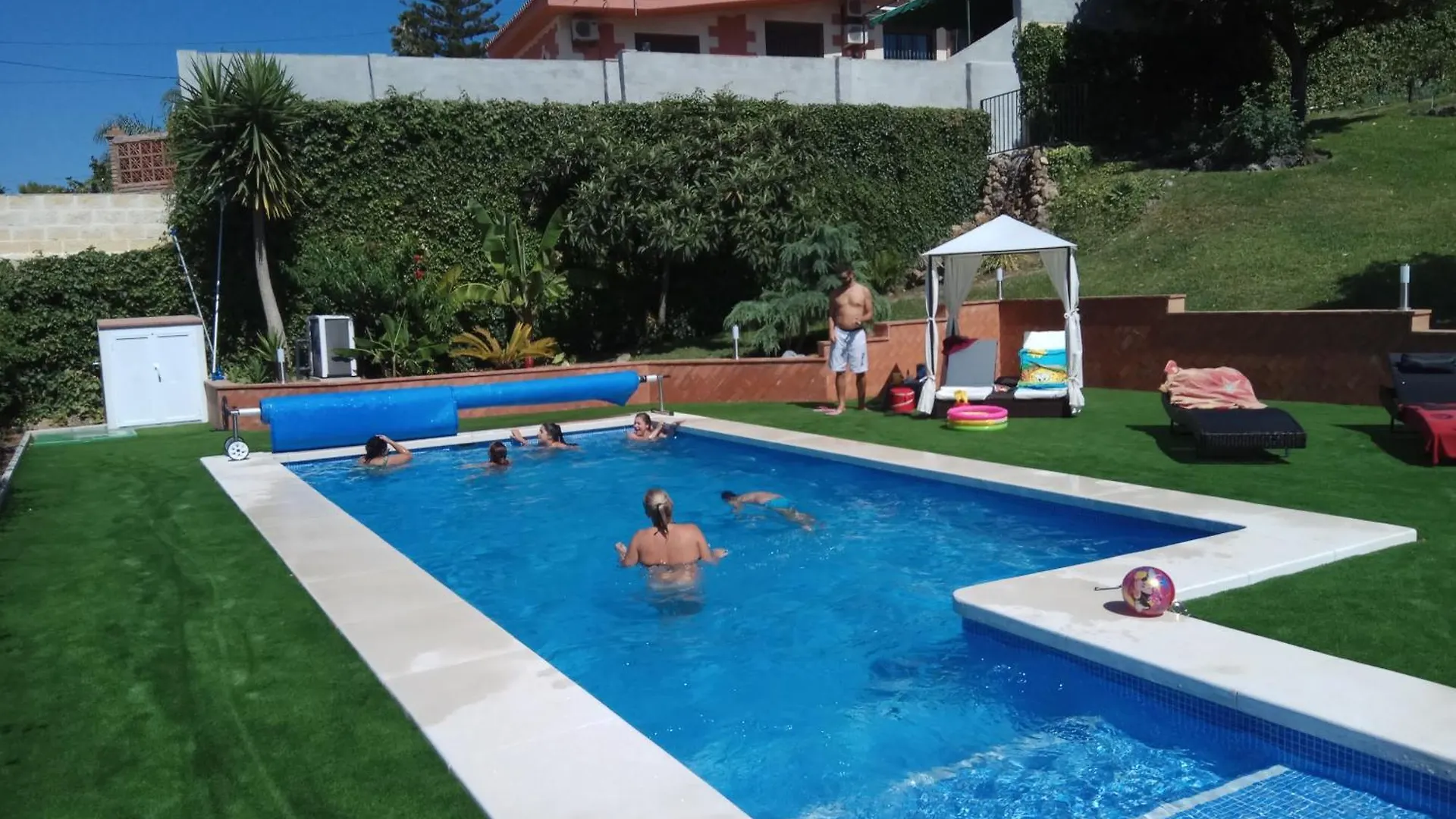 Villa Peralta, Heated And Private Pool ,Near Beach And Golf ! Alhaurin de la Torre
